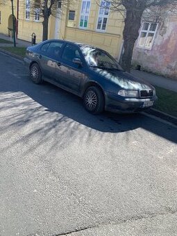 Škoda Octavia 1
