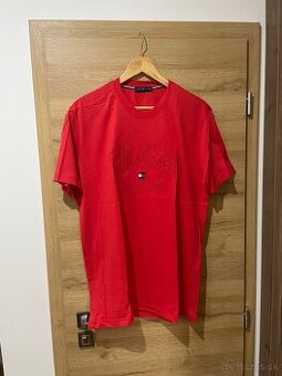 Pánske červené tričko Tommy Hilfiger