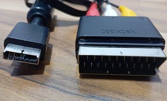 AV kábel + SCART PS1 PS2 PS3