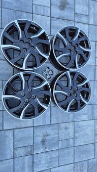 ALU disky na Toyotu Yaris Selection