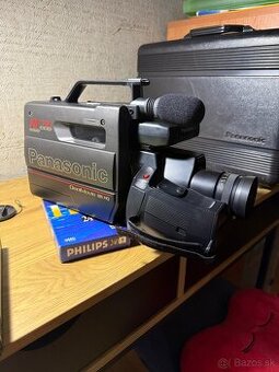 Retro kamera camcorder ccd panasonic PV-420 na vhs