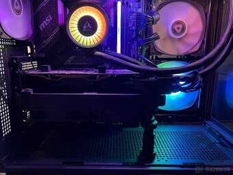 Predám výkonnú grafickú kartu GIGABYTE RTX 3080