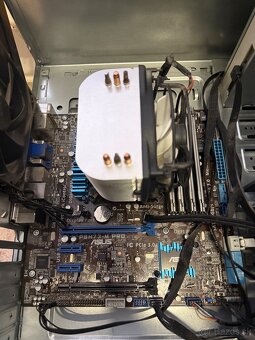 Antec, i7, 16gb, asus mb