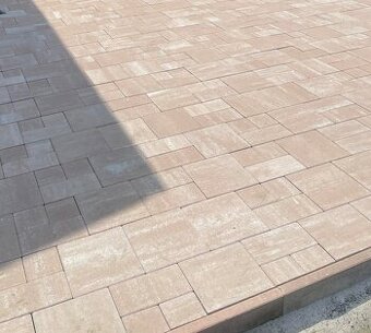 Zámková dlažba 6cm PIESKOVÁ, trojformát - 130m2