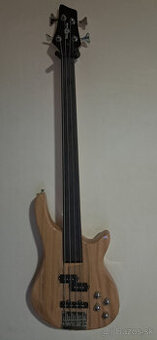 basgitara bezprazcova