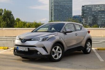 Toyota C-HR 1.8 Hybrid Executive E-CVT FWD