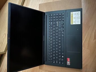Asus Vivobook Go 15