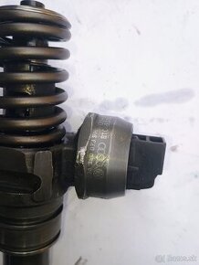 Vstrekovac 038130073BH,038130073RX