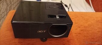 Predám projektor Acer K10