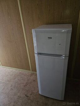 Chladnička s Mraznickou Beko 145cm