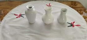 Růžový  a bílý  retro porcelán