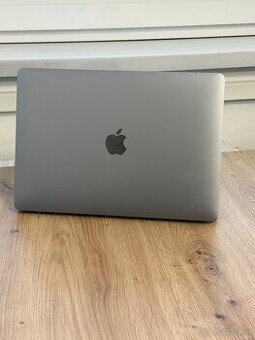Dobrý deň Ponúkam na predaj MacBook Air M1 Space Gray 256GB