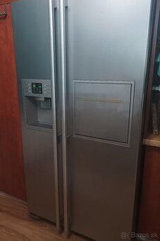 Predám americkú chladničku s mrazničkou