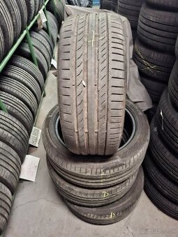 Continental 235/45R18 94W
