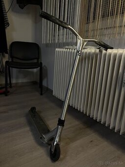 Kolobežka Ethic Erawan DTC