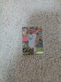 Momentom Fifa adrenalyn 365 2025