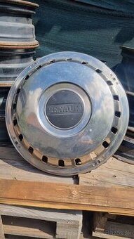 Predam puklicu na autobus,kamion RENAULT