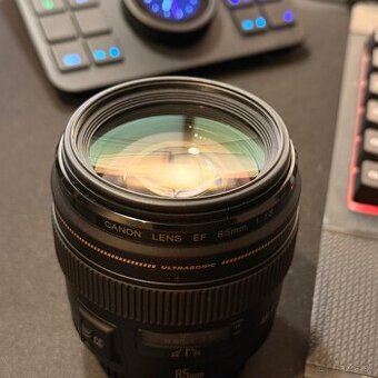 Canon EF 85mm f/1.8 USM – portrétny objektív