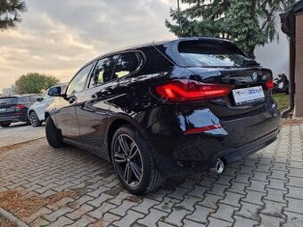 BMW 118i A/T7 136K Sport line (benzín) v Záruke