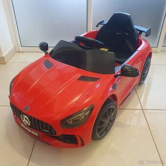 Elektrické autíčko pre deti s dialkovým ovládanim