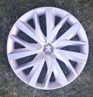 Puklica r16 Peugeot Partner