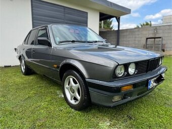 BMW 316i e30