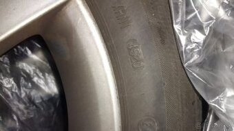 Letné pneu 185/60 R15 elektróny Škoda