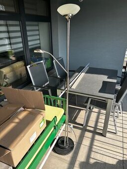 Darujem Lampu na citanie