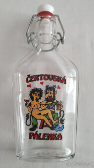 Ploskačka_ Hrnčeky_rôzne druhy