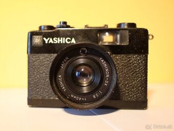 Yashica Electro 35MC