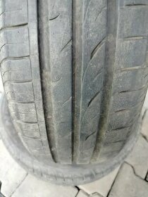 Predám 2 letné pneumatiky 185/60 R15 84T Nexen