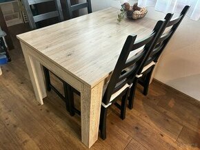 Stôl a stoličky - 1