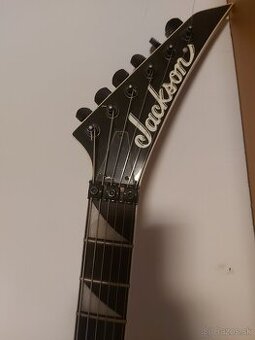 Predám kombo Marshall, gitaru Jackson