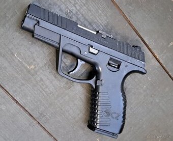 CZ 100 - 1