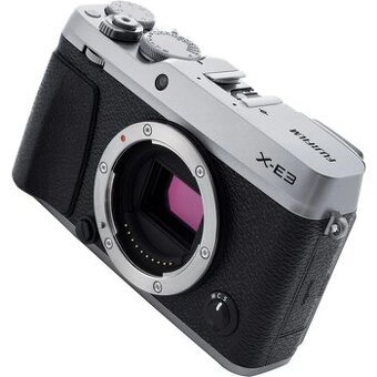 Fujifilm X-E3 + grip MHG-XE3
