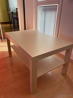 Konferencny stolik Ikea