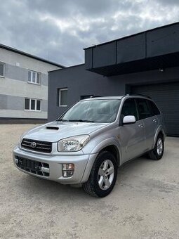 Toyota Rav4 D4-D 4x4 = 85kW, Bez korozie, Dovoz IT =