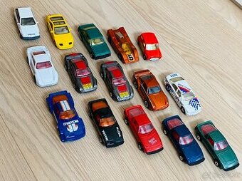 Staršie Matchbox autíčka
