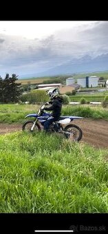 KUPIM plasty yzf