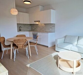 ✨ Eurovea Riverside - 2izbový byt s loggiou a parkovaním ✨