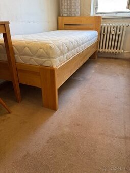Postel s kvalitnym matracom