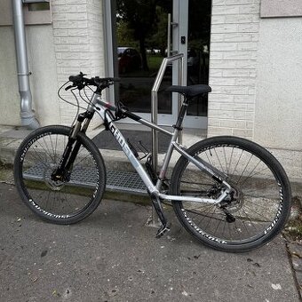 Ghost Kato Advanced 27.5 – výborný stav, málo jazdený