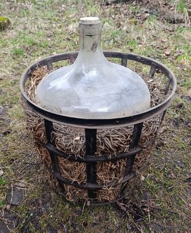 Demižón 70l a 25l