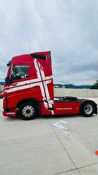 Volvo FH plus klanicovy naves