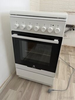Sporák Electrolux