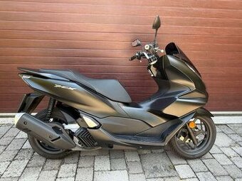 Predám Honda PCX 125