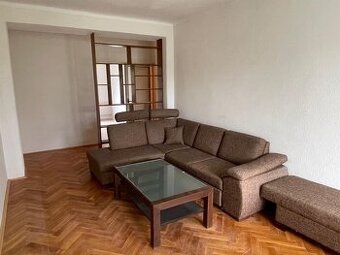 Predaj 3 izbového bytu Bratislava - 1