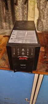 Zalozny zdroj APC 750