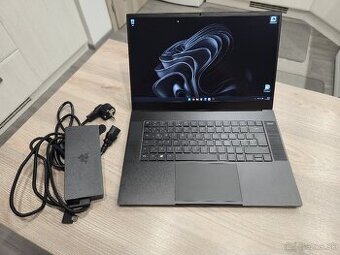 Razer Blade 15 Advanced + 32GB RAM + 2 nabíjačky + krabica