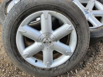Alu kola Nissan 5x114.3 + pneu Dunlop 225/65